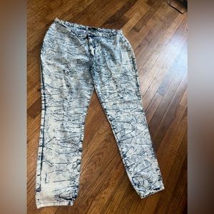 Lucy Diamonds Acid Wash Jean Size 18 EUC